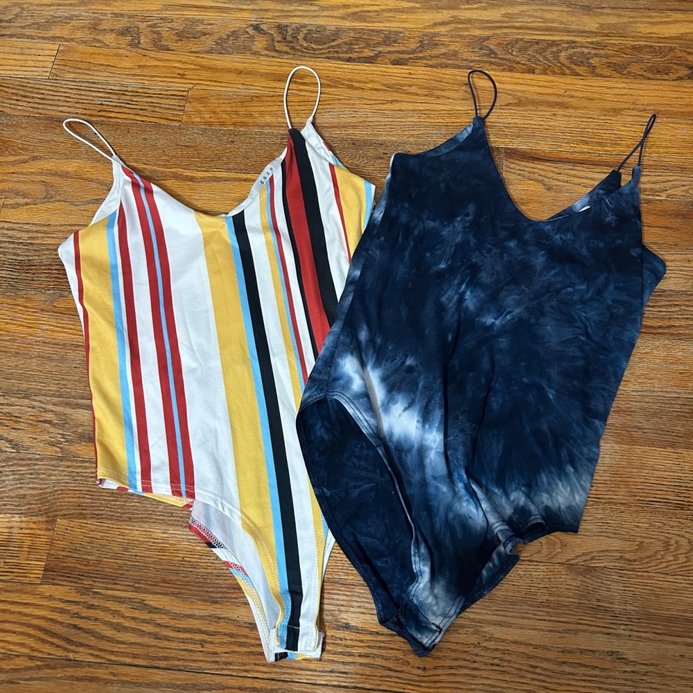 Gaze Multicolor Striped and Navy Tie-Dye Bodysuits bundle XS